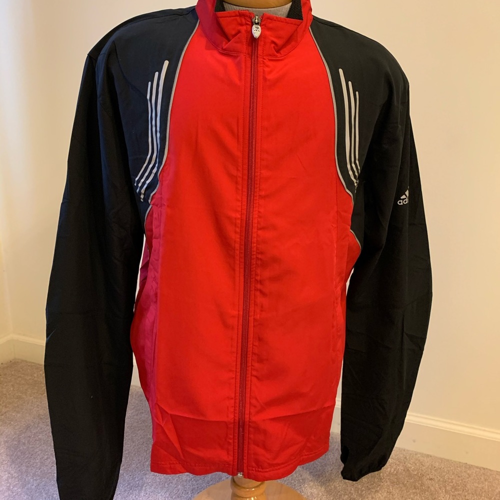 Adidas Response Wind Breaker Jacket.